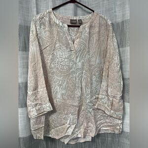 Chico's Women's pullover top Sz 3 (XL/16) V-neck 3/4 sleeves floral/paisley NWOT